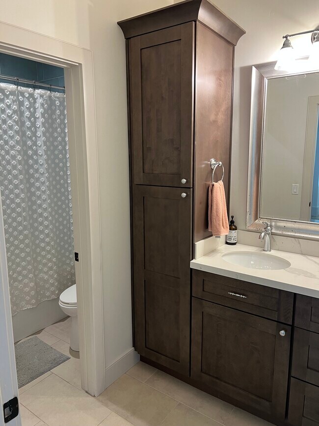 Building Photo - 129 S 700 E