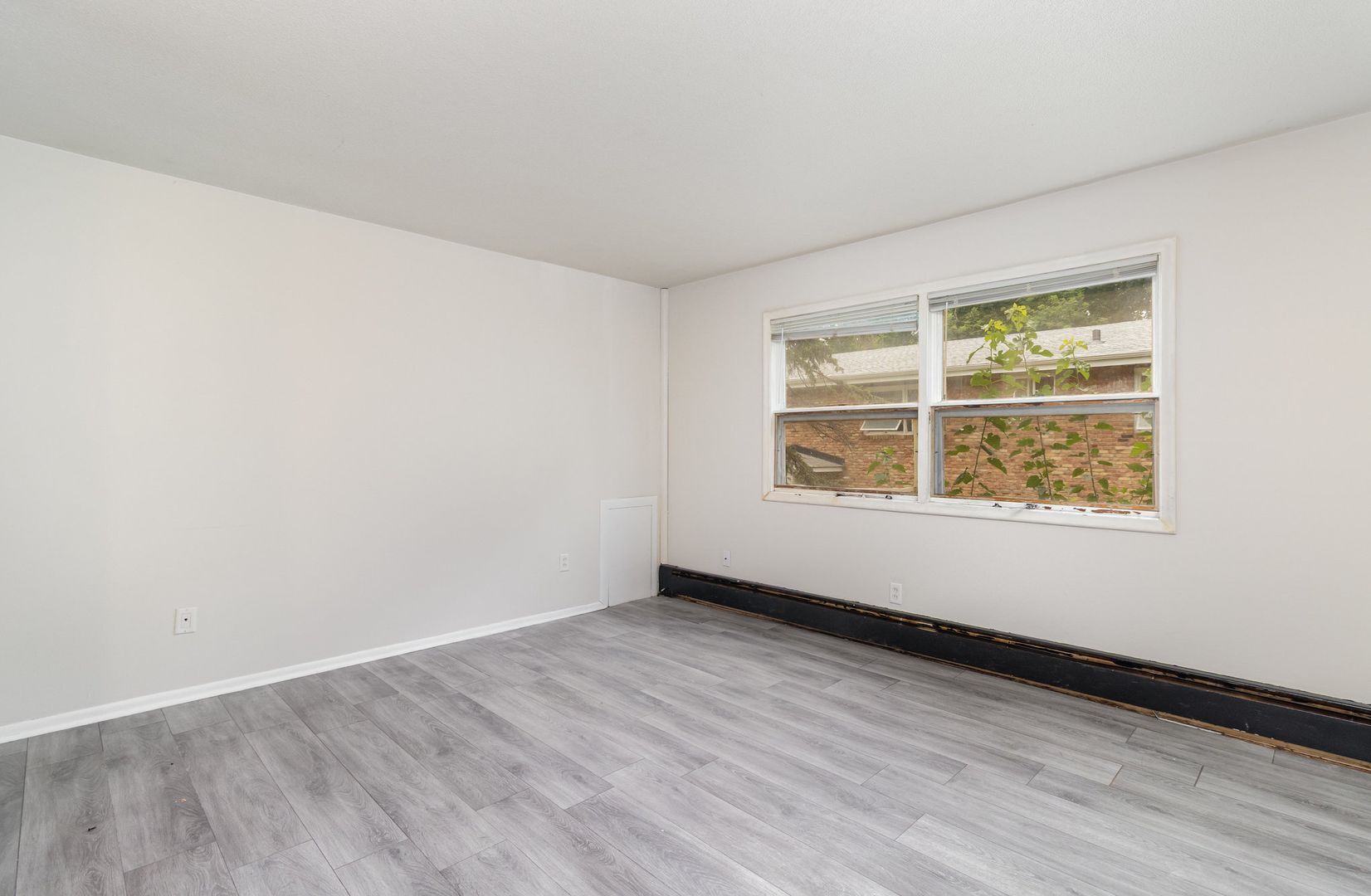 Building Photo - 2017 Commerce Blvd