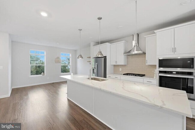 Building Photo - 9309 Barnes Lp