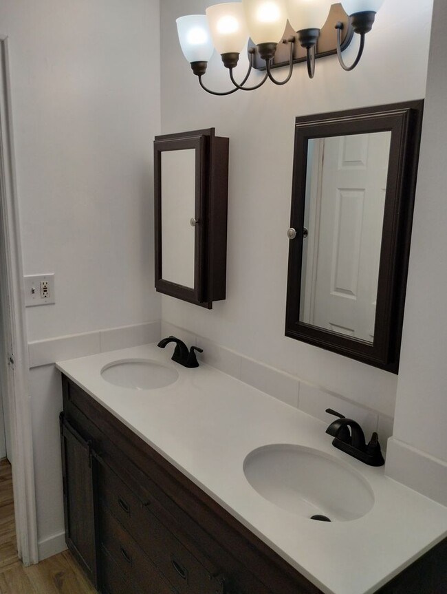 Building Photo - Modern Upgrades in Prime West Valley City ...