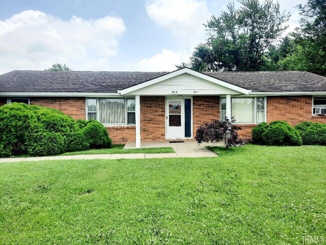 Primary Photo - 3202 N 500 W Rd