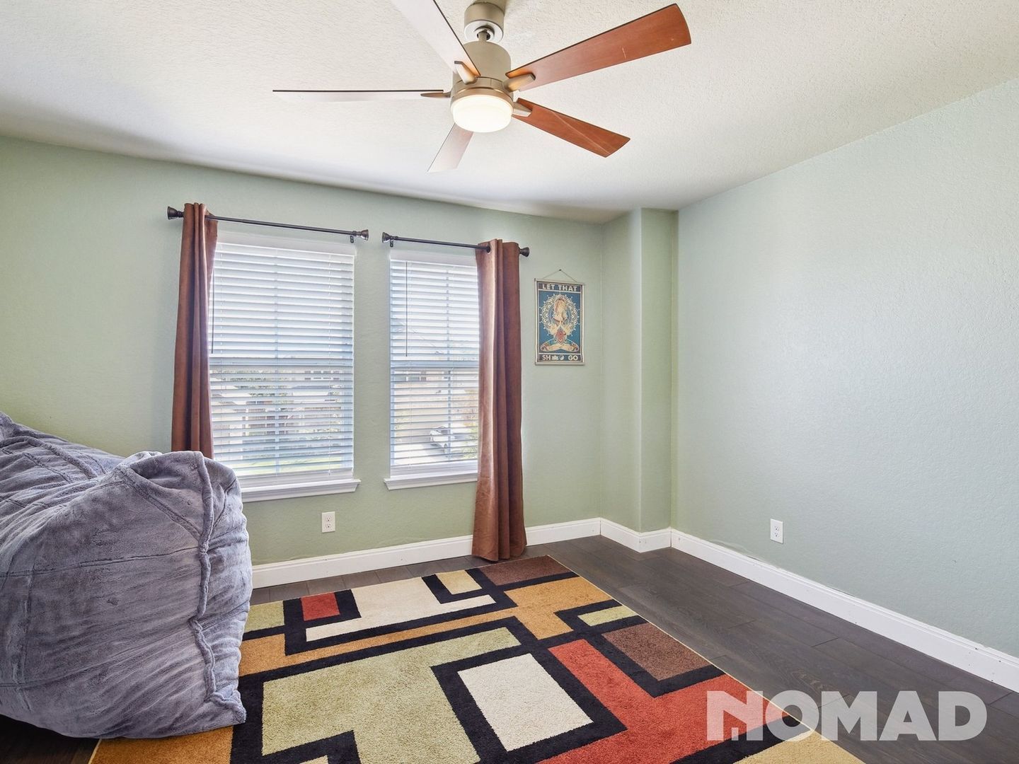 Building Photo - 6044 Akin Song