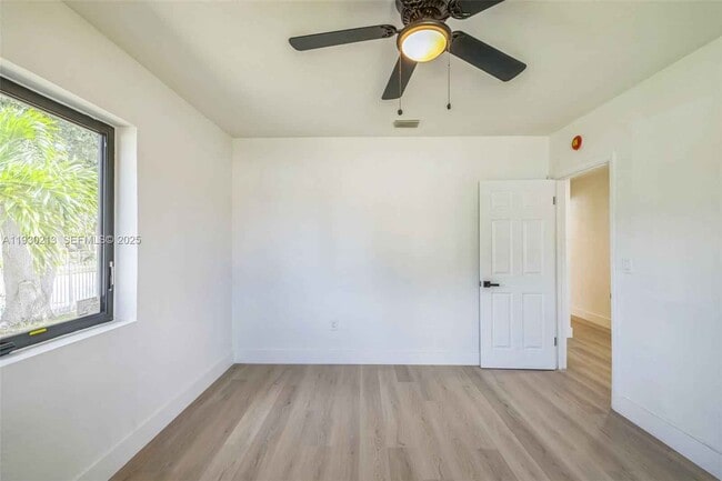 Building Photo - 9055 NW 33rd Avenue Rd