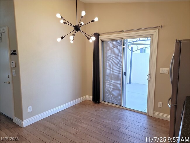 Building Photo - 8615 Little Fox St