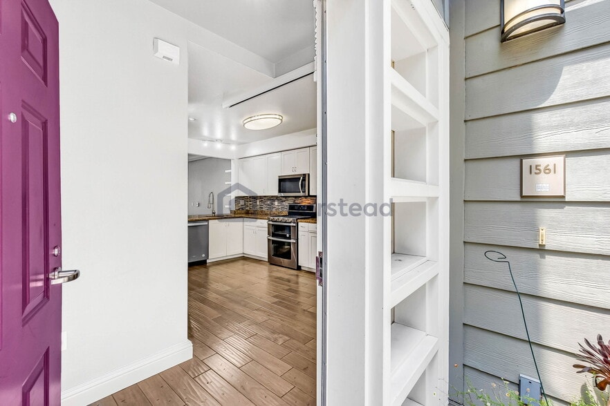 Building Photo - 1561 Brunswig Ln