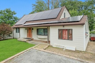 Building Photo - 9 Teramar Way
