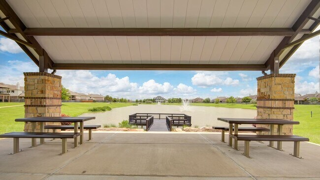 Building Photo - 25610 Fleming Lodge Ln