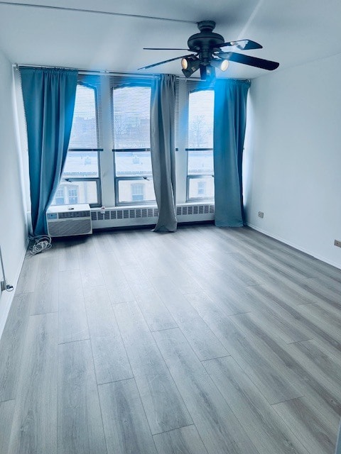 Building Photo - 1450 E 55th Pl