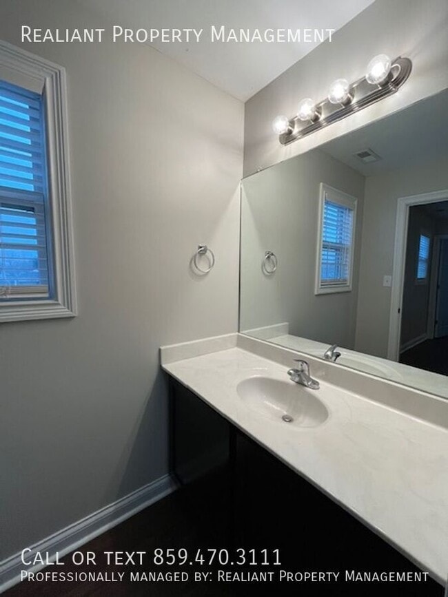 Building Photo - 2644 Kearney Ridge Boulevard