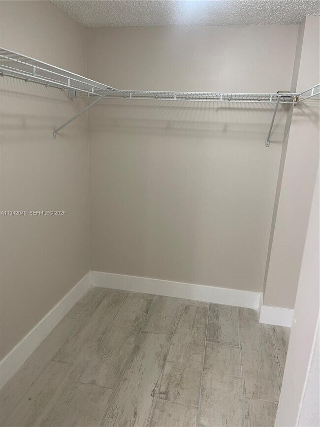 Building Photo - 5530 NW 44th St