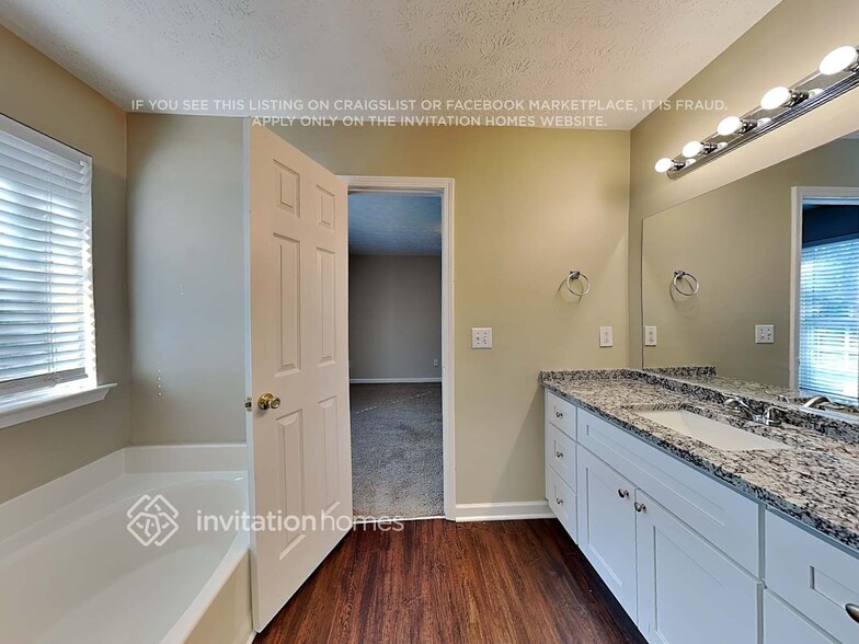 Building Photo - 4042 Parks Rd