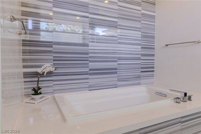 Building Photo - 4222 Bronze Ridge St