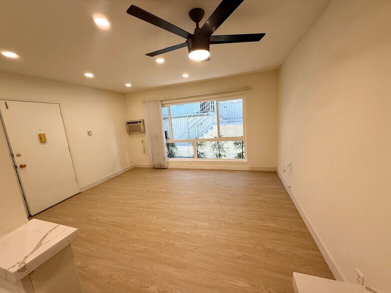 Building Photo - 3317 Keystone Av