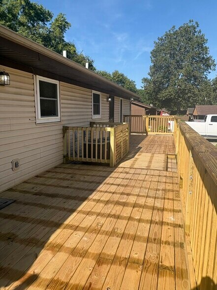 Back Deck - 2279 Joshua Cir