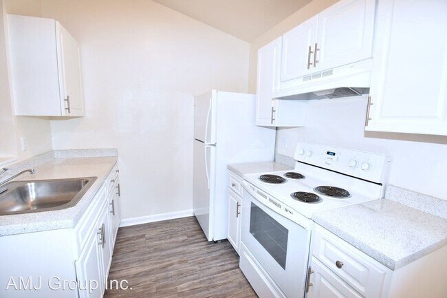 Building Photo - 6420 NW 25th Terrace