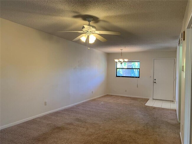 Building Photo - 3038 Eastland Blvd