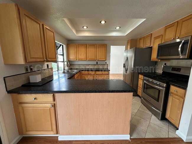 Building Photo - 2580 Cottonwood Trail