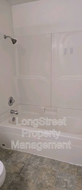 Building Photo - 1012 NW 34th St