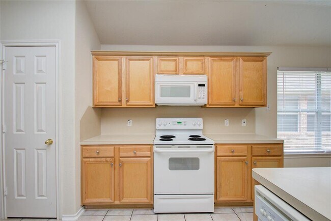 Building Photo - 5715 Afton Ridge Ln
