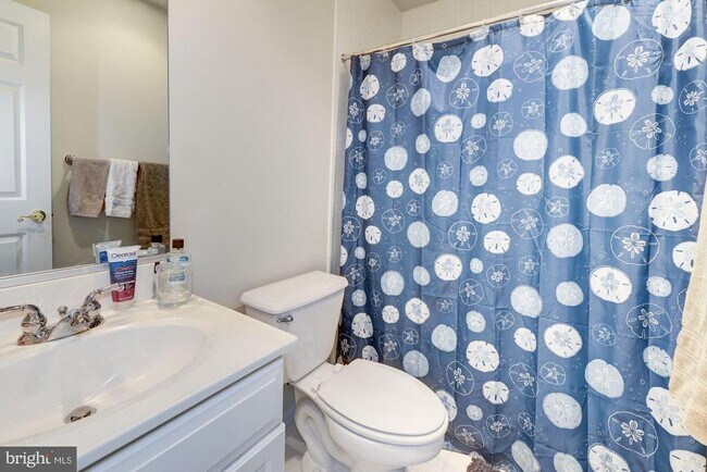 Building Photo - 4005 Mansion Dr NW