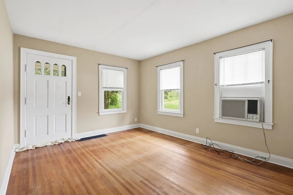 Building Photo - 1302 38th Avenue Dr