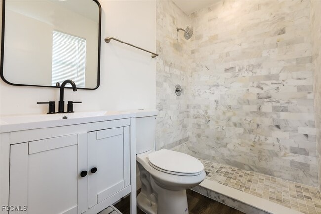 Building Photo - 185 Norfolk Ave NW