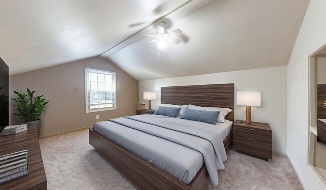 Building Photo - 1002 N Madison St