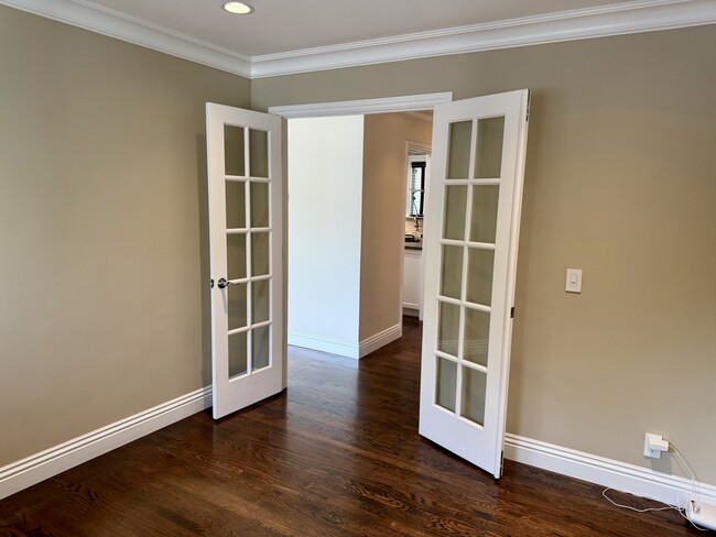 Building Photo - 1586 Stapleton Ct