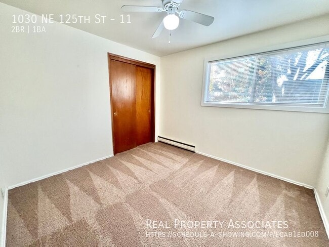 Building Photo - 1030 NE 125th St