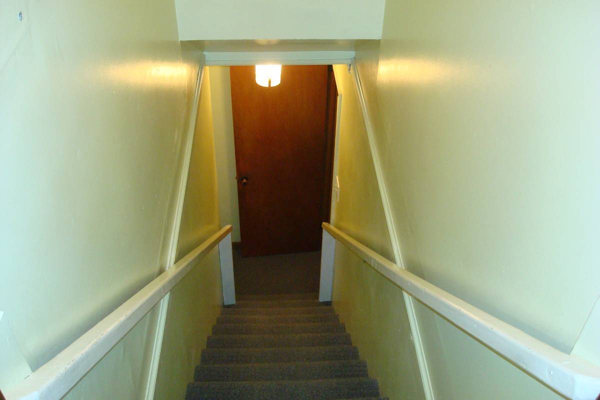 Building Photo - 3820 Orchard Rd SE