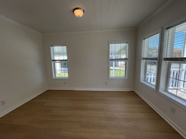 Building Photo - 250 Bimini Cay Cir