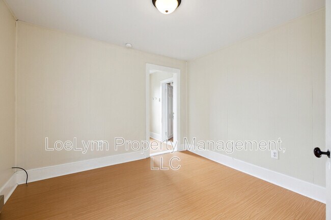 Building Photo - 311 Boyd Ave