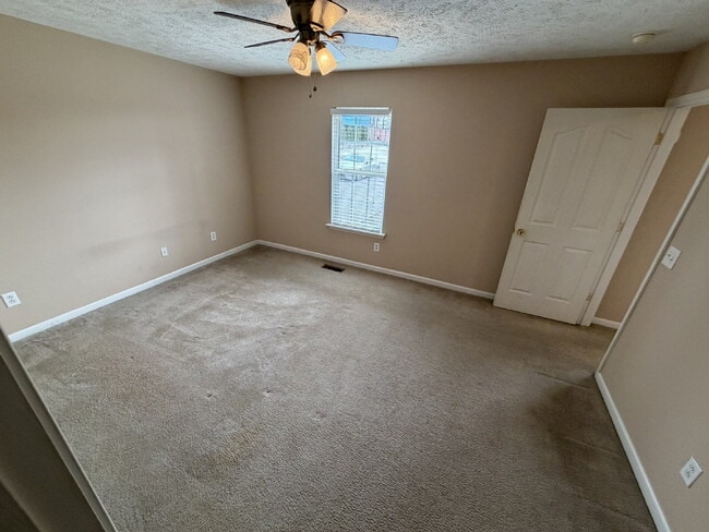 Building Photo - $1,925/mo | Lawn care included | No monthly pet rent. Move-in ready 3BR/2BA corner-lot home in La...