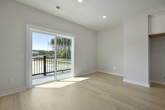 Building Photo - New Construction in the Heart of Nexton
