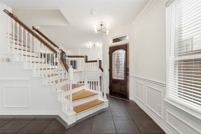 Building Photo - 1528 Birdsall St