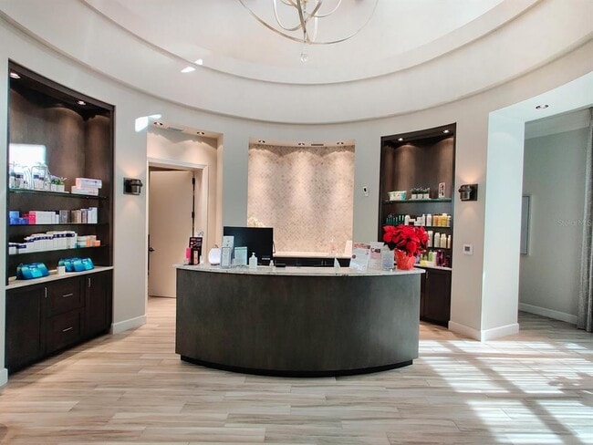 Building Photo - 18028 Gawthrop Dr