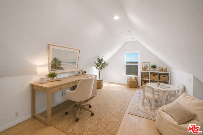 Building Photo - 6457 Surfside Way