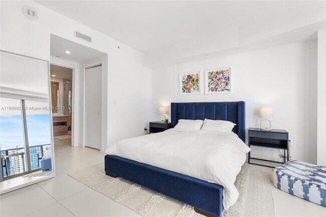 Building Photo - 1300 S Miami Ave