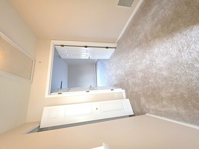 Building Photo - 1719 Sienna Ct