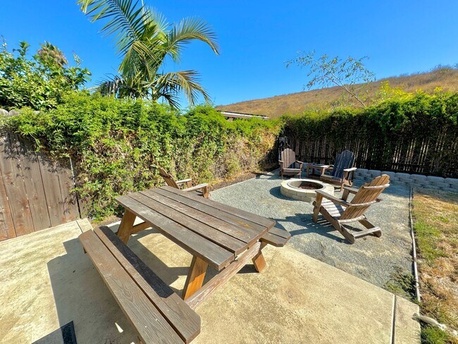 Building Photo - Great 3B/2BA House in San Marcos!