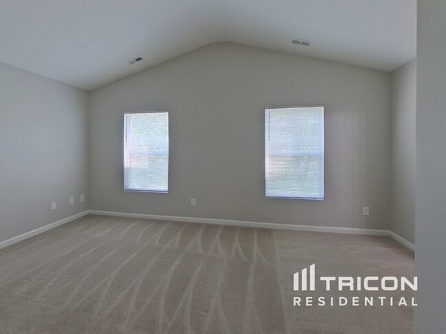 Building Photo - 412 Bent Leaf Ct