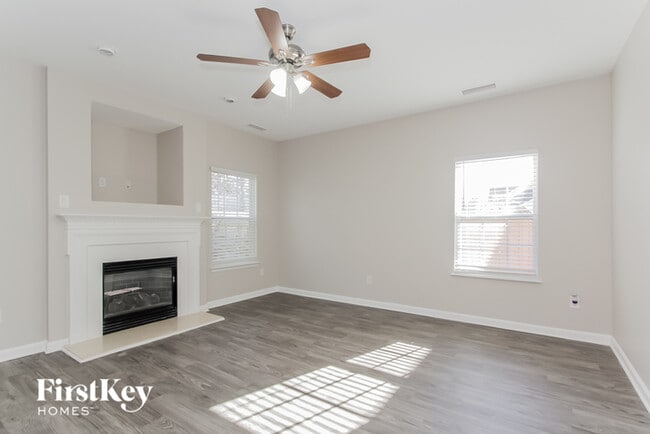 Building Photo - 4786 Turnridge Court Northwest