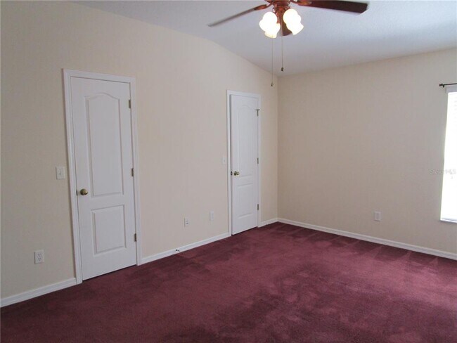 Building Photo - 15843 Fishhawk View Dr