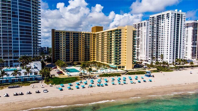 Primary Photo - 2501 S Ocean Dr