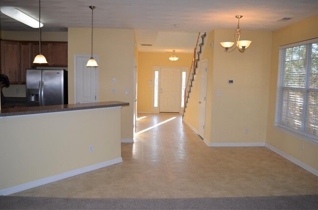 Building Photo - 1170 Gunn Hall Dr