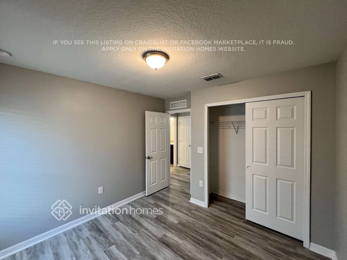 Building Photo - 5450 NW Pine Trail Cir