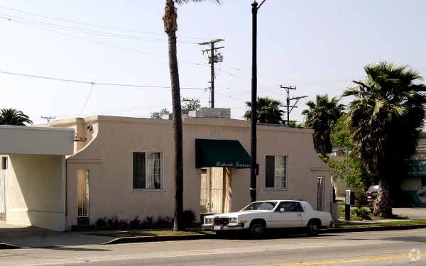 Building Photo - Redondo Terraces