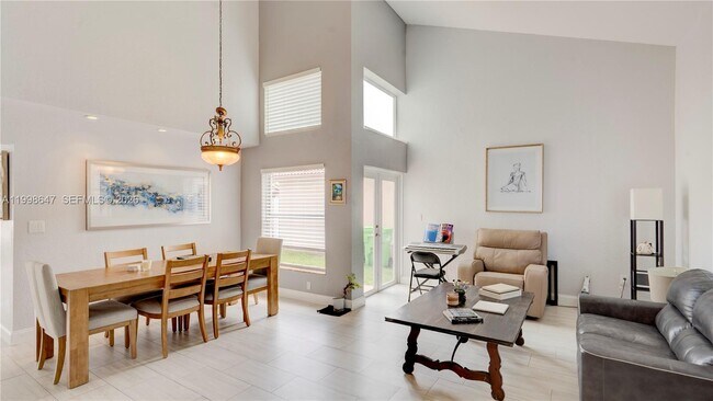 Building Photo - 1237 NW 125th Terrace