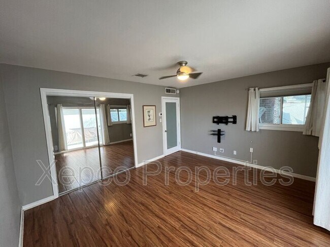 Building Photo - 4080 Cll San Antonio