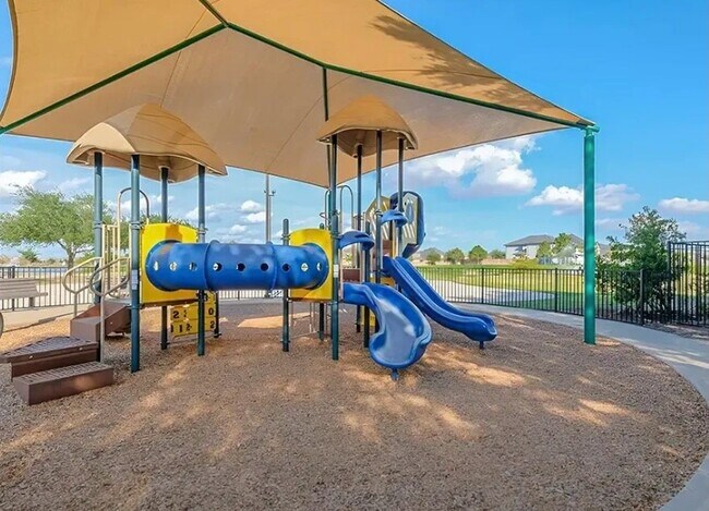 Building Photo - 24119 Via Renata Dr